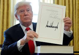 Cel mai ciudat cadou primit de Donald Trump de când a devenit președintele SUA