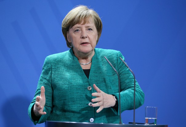 Angela Merkel: Germania nu se va alătura unor posibile acțiuni militare împotriva Siriei