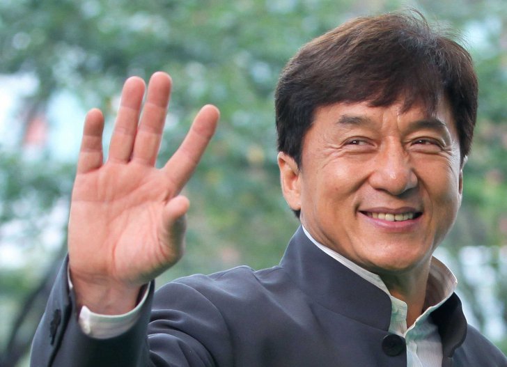Lecție de viață de la actorul Jackie Chan. "Drumul către succes nu este drept"