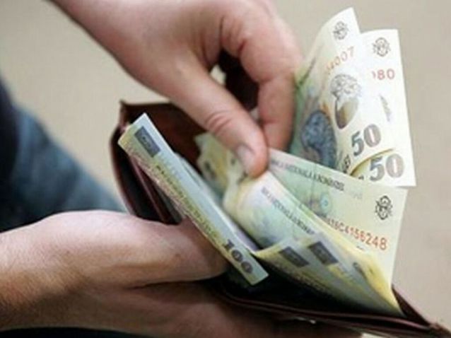Vești proaste pentru românii cu credite: Indicele ROBOR crește puternic la început de săptămână