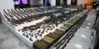 Americanii și armele lor: Remington iese din insolvență după doar două luni, ajutată de JPMorgan, Franklin și Bank of America