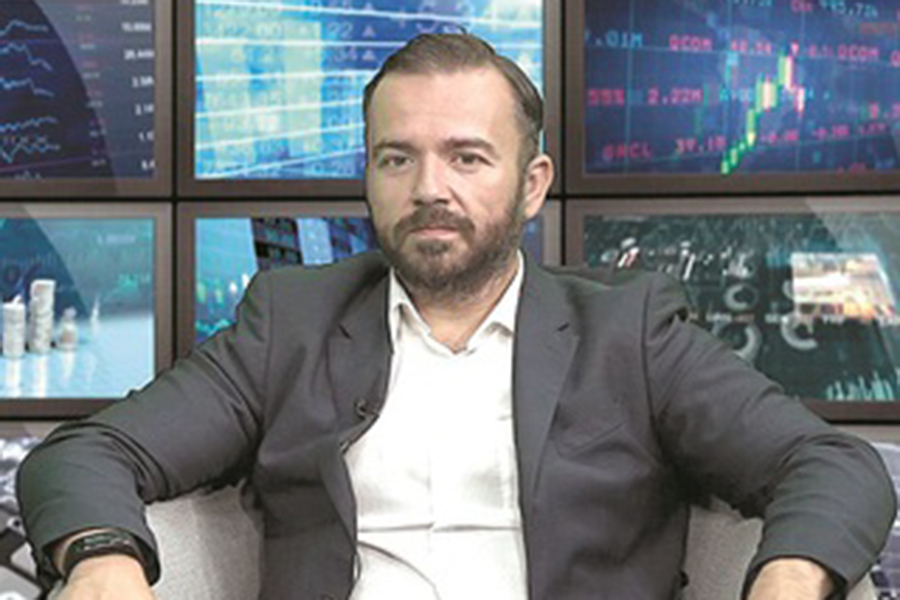 Jobul din România care se plătește cu 5.000 de euro NET pe lună, iar companiile NU GĂSESC angajați. Oricine poate învăța