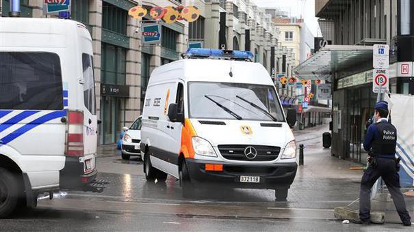 Românca, premiată la un concurs de creație literară, ucisă cu bestialitate în Belgia. Familia tinerei nu are bani pentru repatriere