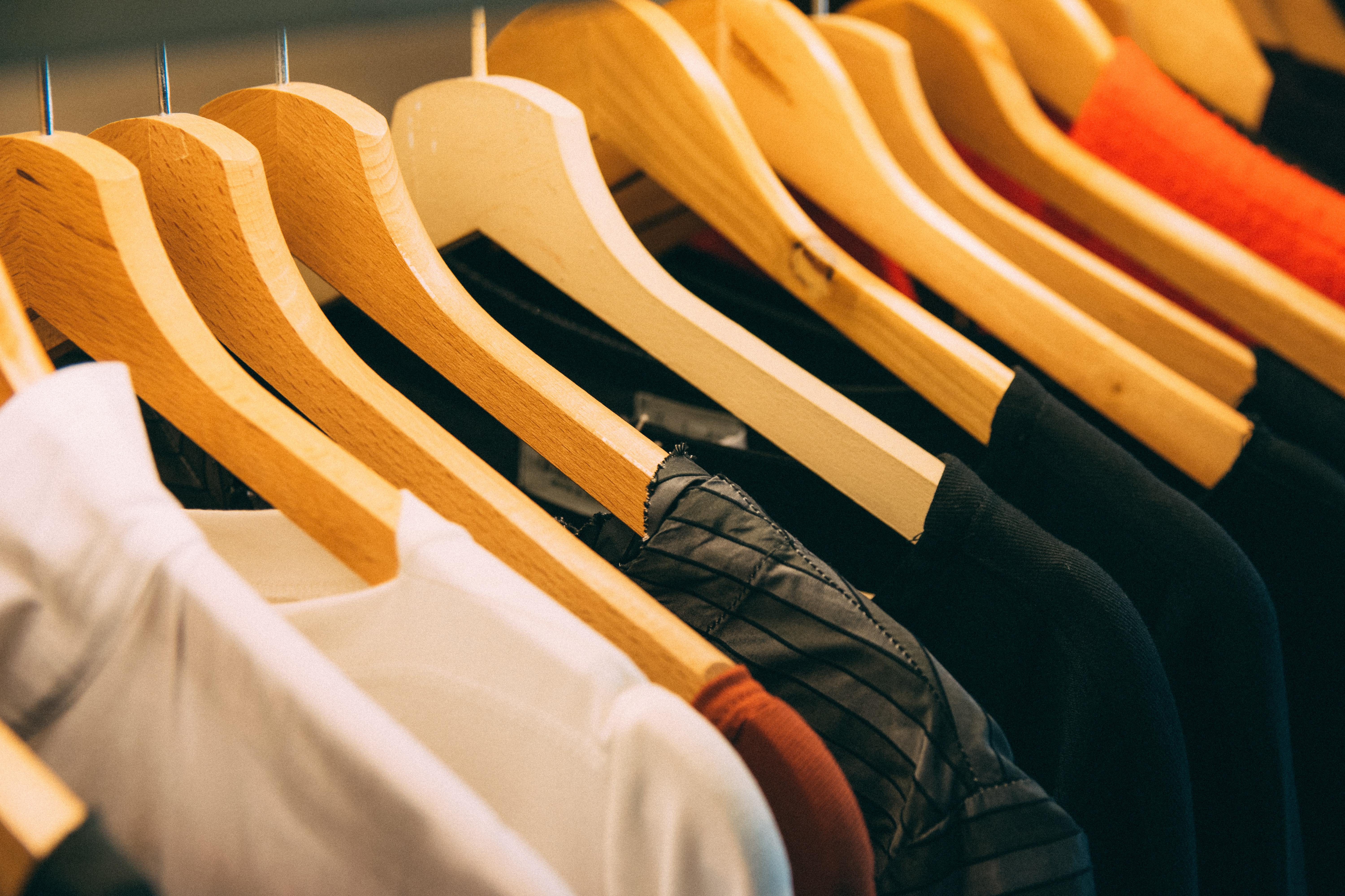 Imprimarea de tricouri, o afacere profitabilă. "La un tricou imprimat se poate obține un profit de 6-7 euro", Cornel Pauna, managing partner Dacora Print