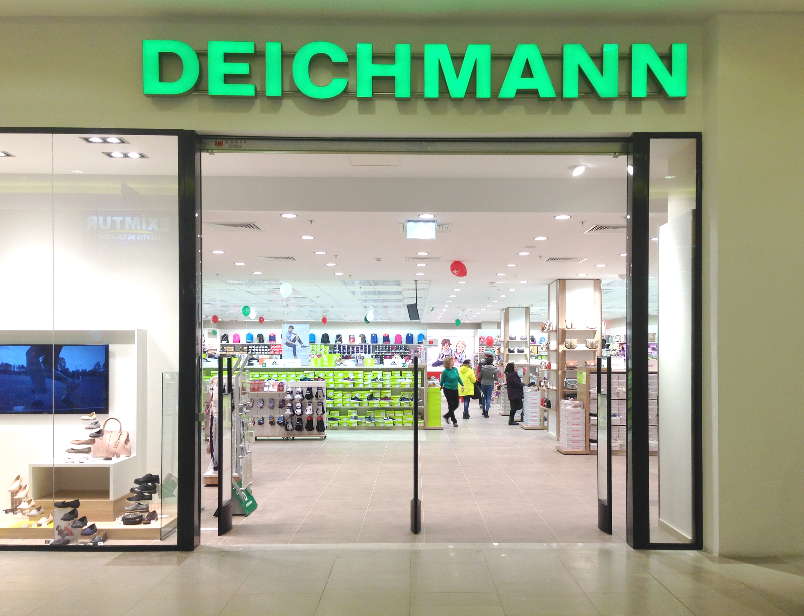 Deichmann România a terminat 2017 cu o cifră de afaceri de 414 milioane lei
