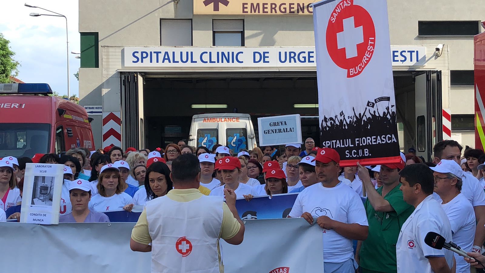 GREVĂ de avertisment în Sănătate | Proteste în majoritatea spitalelor din țară/ Asistent Floreasca: Avem cele mai mici salarii în comparație cu alte unități sanitare / Negocieri la minister