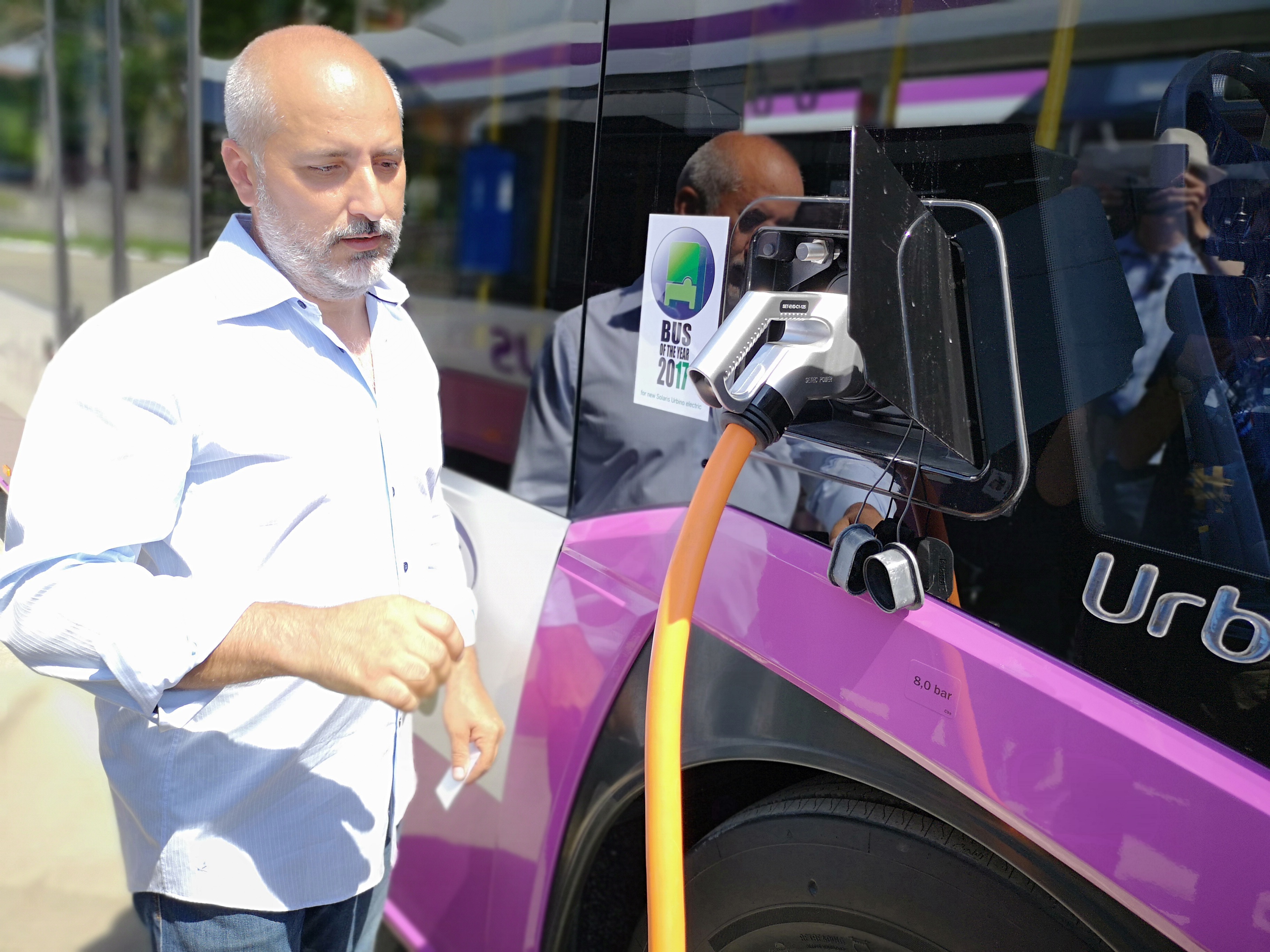 Cum arată primele autobuze electrice care au fost introduse în circulație în România - GALERIE FOTO
