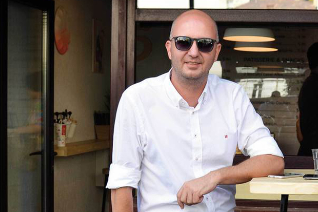 Ce afacere vrea să-și deschidă antreprenorul care a construit cel mai mare lanț de cafenele din România