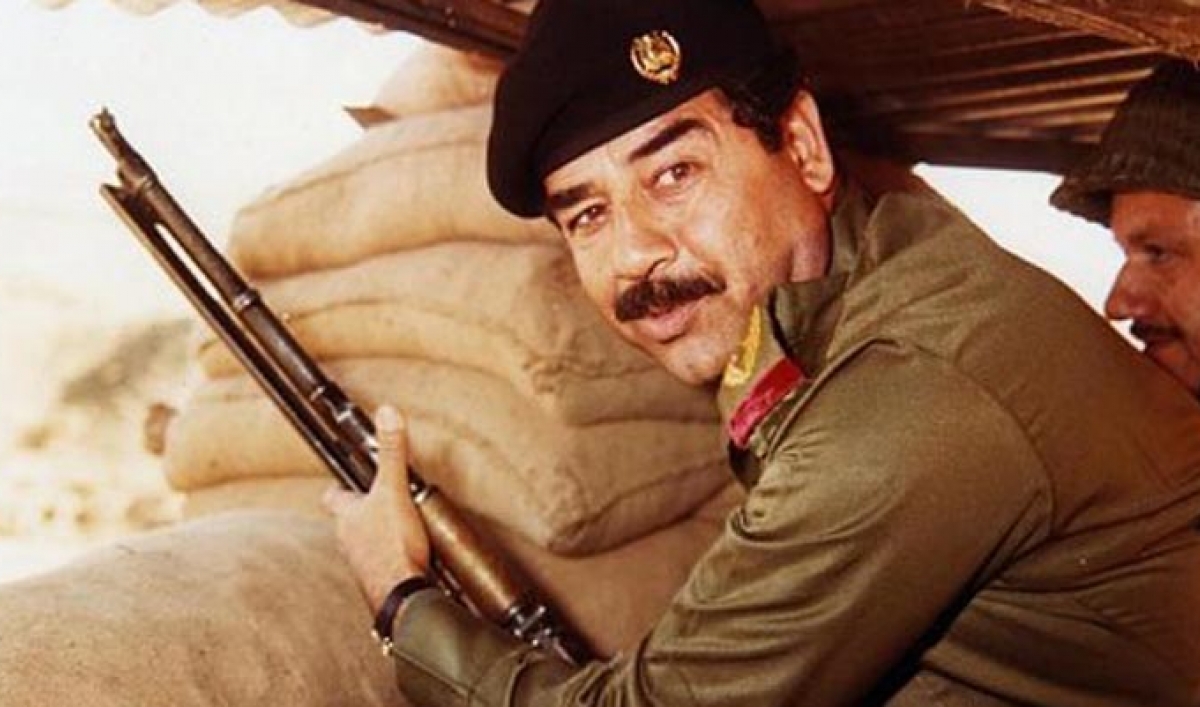 Cum arată iachtul fostului DICTATOR Saddam Hussein. Are un apartament prezidențial, 17 camere de oaspeți și propriul scaun de frizer - GALERIE FOTO