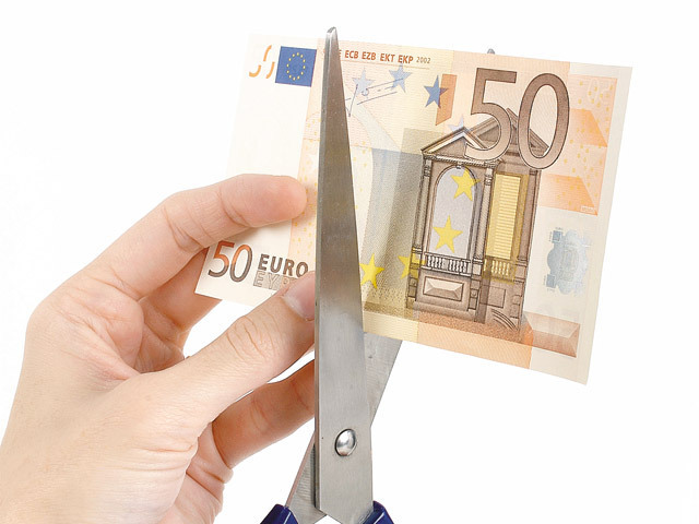 Adio subvenții agricole de milioane de euro. Comisia Europeană vrea să reducă subvențiile la cel mult 100.000 de euro per fermă din 2020, o propunere hulită de fermieri