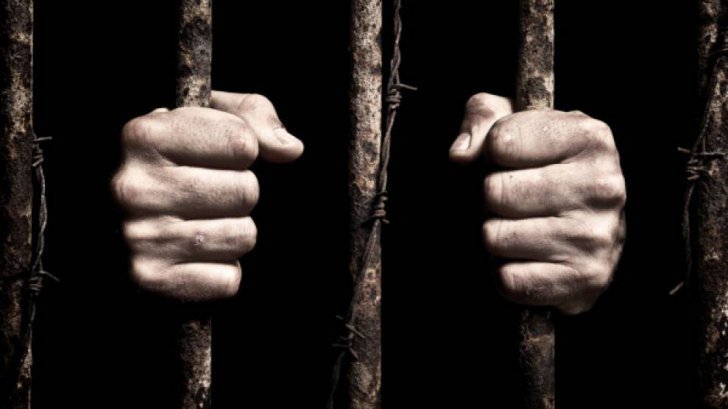 Comisie: Condamnații sub de 10 de închisoare pot fi eliberați dacă au executat jumătate din pedeapsă