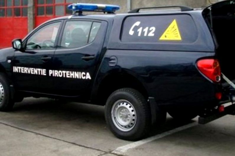 Ce a pățit un ”șmecher” care a șicanat în trafic o mașină MAI care transporta o bombă activă. Polițiștii l-au identificat deja