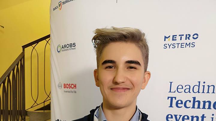 Povestea românului milionar în dolari la 19 ani, care te lasă fără cuvinte: La 11 ani, avea deja primul job plătit, iar acum numără printre clienții săi pe Selena Gomez și Justin Bieber