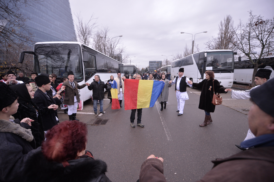 Miting CU JAPCA! O pagină de internet dezvăluie PRESIUNILE PSD pentru a aduce oamenii la mitingul de sâmbătă