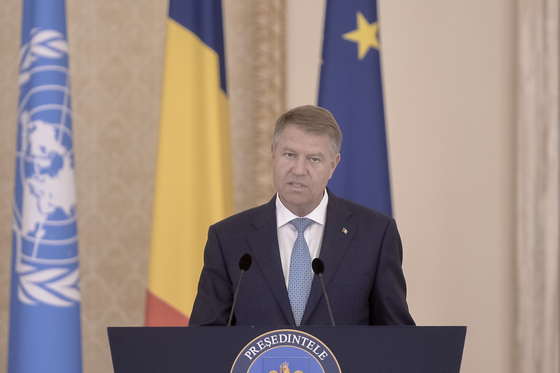 Iohannis, critic la adresa coaliției PSD-ALDE pentru legile justiției: Cu toate că au fost multe semnale trase, legiferează prost/ Șeful statului a promulgat modificările la legea 304 privind or