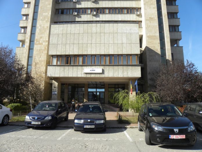 Apartamente, case, spații comerciale și terenuri  scoase la vânzare de Fisc