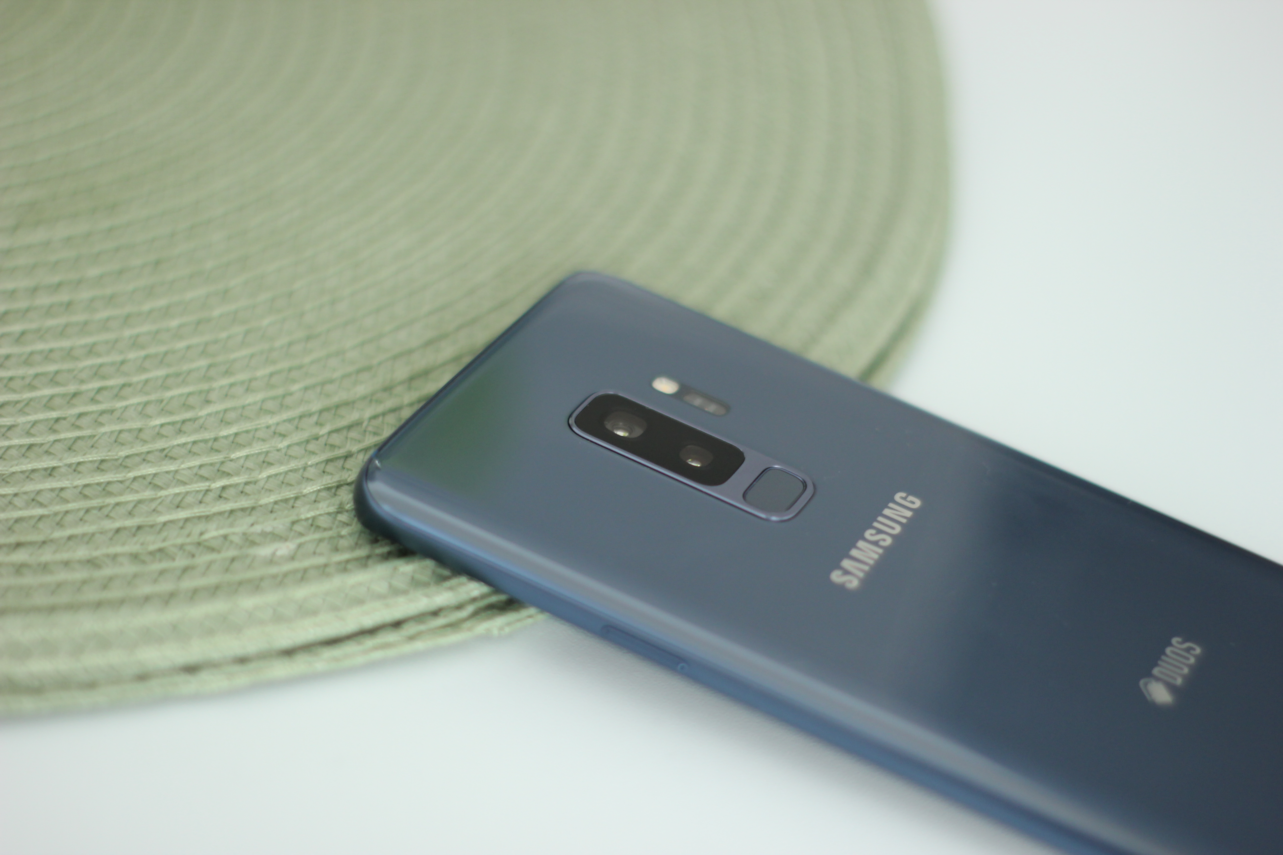 Smartphone cu ecran indestructibil: Așa se prezintă cel mai nou model pe care vor sud-coreeni de la Samsung să îl lanseze