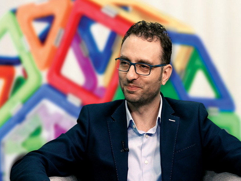 Acum la Smart Business: ​Inspirat de băiatul său de 8 ani, un antreprenor român a pornit un business de milioane de dolari