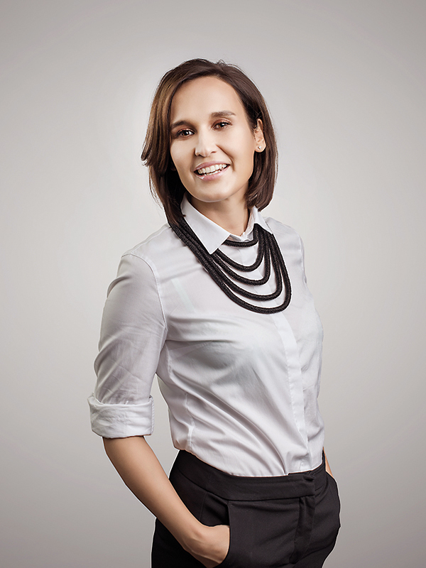 Timea Henter Balazs