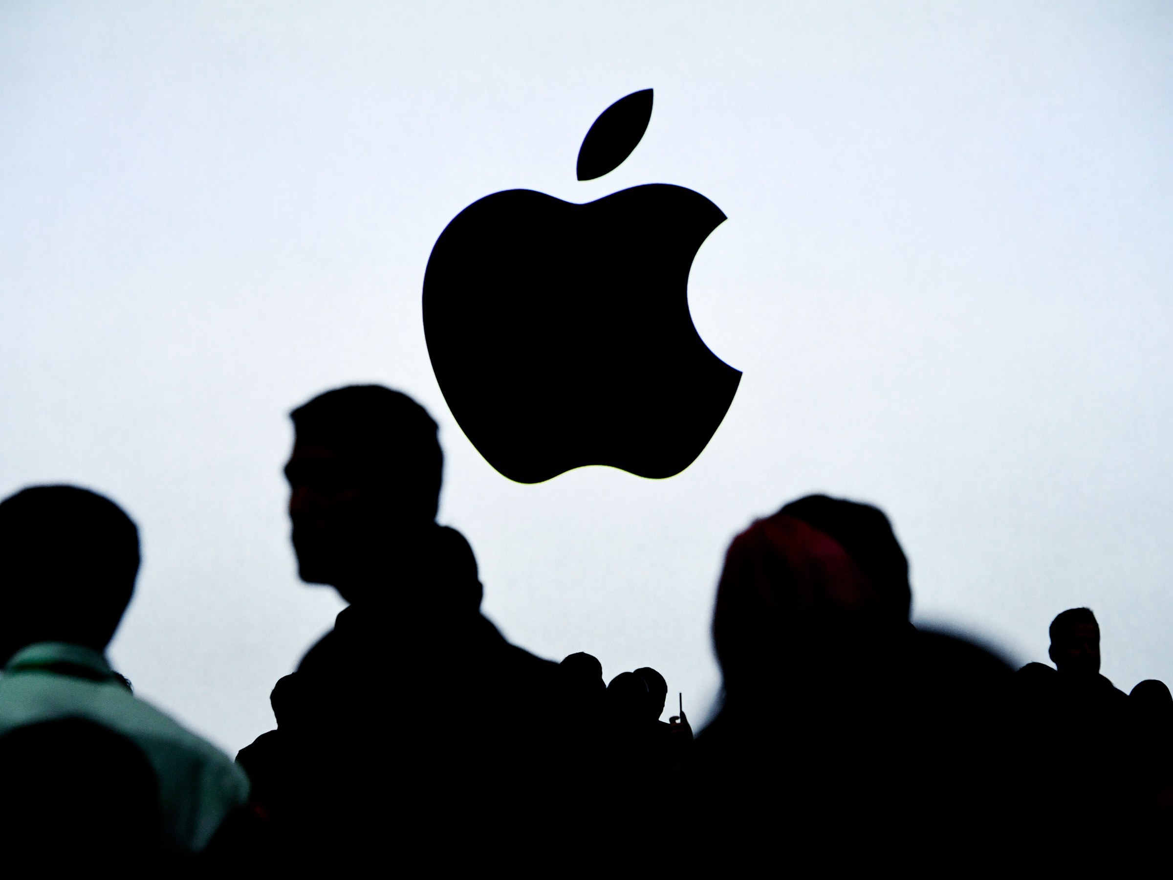 Apple pregătește ecrane mai mari și culorii mai vii pentru noile modele iPhone, însă fanii se tem că va semăna prea mult cu iPhone X