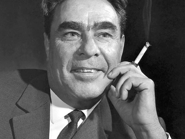 Comunism + capitalism + comunism =  Soluția cehă
