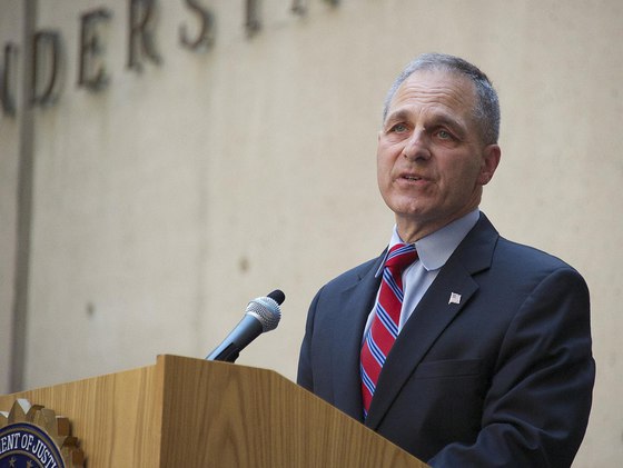 Louis Freeh, fost director al FBI, recomandă măsuri pentru relansarea sistemului statului de drept în România