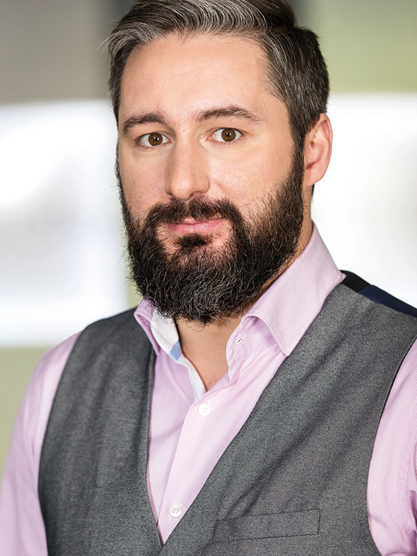 Tineri manageri de top 2018: Alexandru Costache, head of telecom product management, Samsung Electronics România