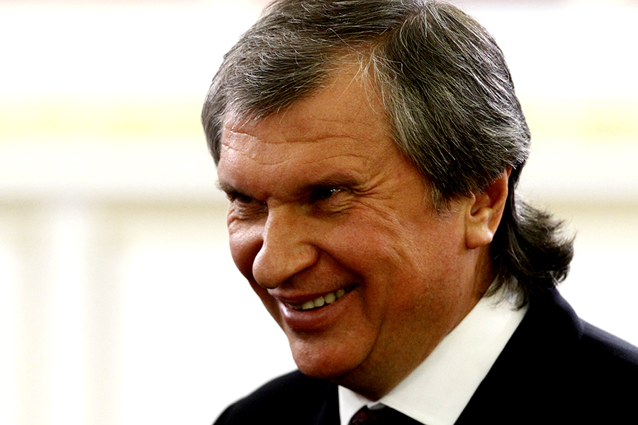 Cine este cel mai PUTERNIC OLIGARH rus și cum a ajuns să controleze gazul și petrolul Rusiei