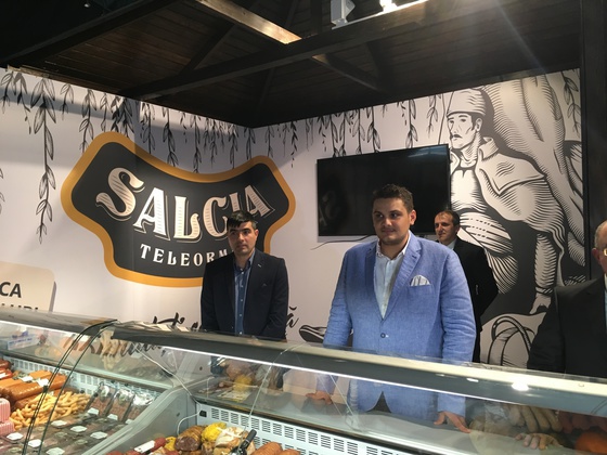 Un partid vrea anchetă parlamentară ca să vadă dacă fiul lui Dragnea a făcut bani din pesta porcină