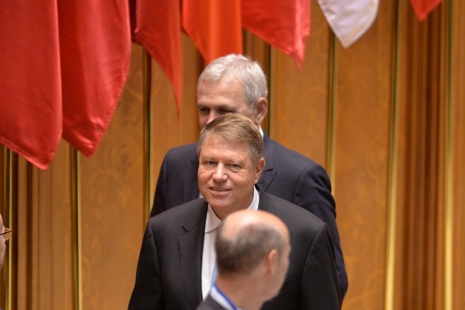 Opinie: Încă un mandat pentru Președinte și nota de plată!