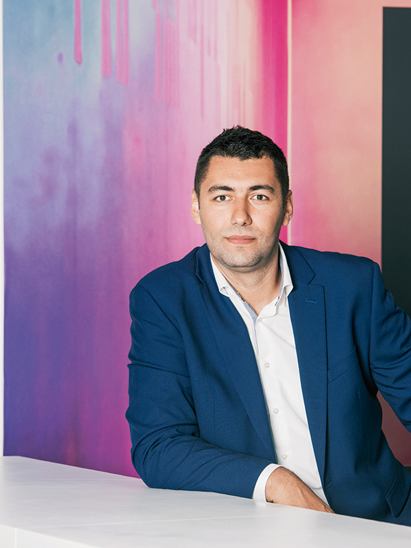 Tineri manageri de top 2018: Răzvan Pirtea, SMB leader, Lenovo România