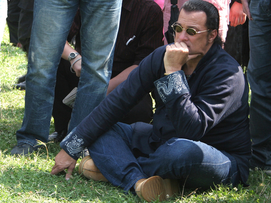 Actorul de filme de acțiune Steven Seagal a fost numit emisar special al Rusiei în Statele Unite
