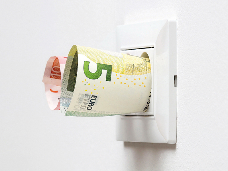 Schimbări uluitoare: În numai doi ani, Energia a ajuns dintr-un domeniu relativ cuminte într-un segment care poate genera atacuri de panică. Prețurile au EXPLODAT