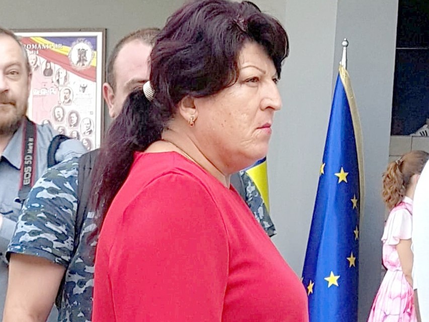 O primăriță PSD spune că persoanele care ies în stradă la proteste, "sunt mai handicapați decât toți handicapații".