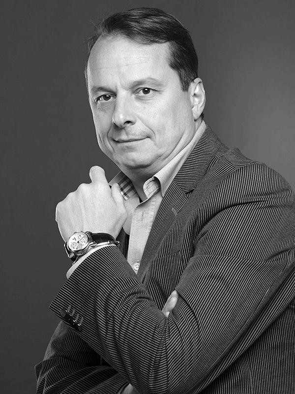 Dan Oancea, regional head of business development și marketing CEE pentru NextAtlas: "Cel mai puțin dor mi-e de acele atitudini și obiceiuri care nu ne fac chiar cea mai mare cinste"