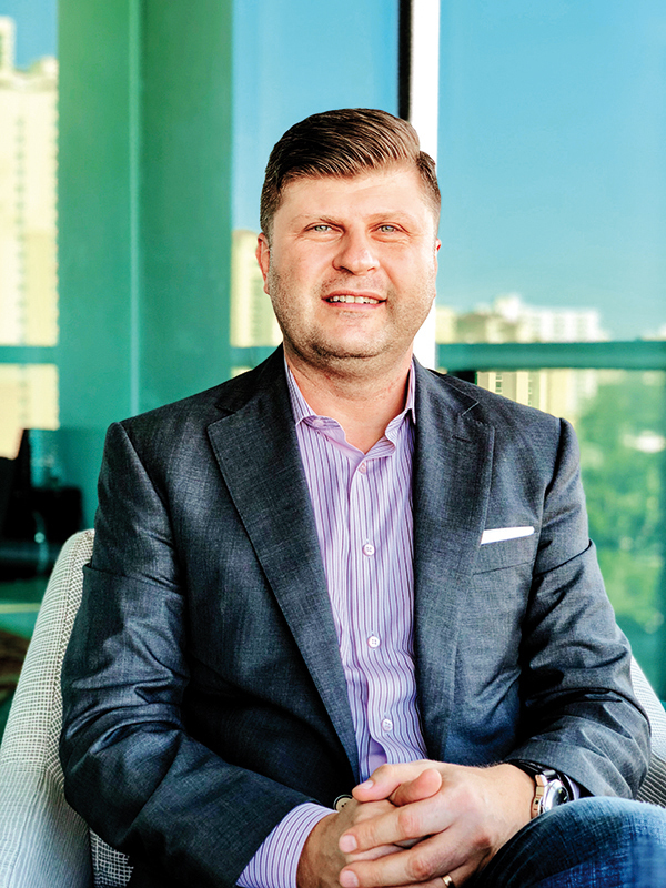 Julian Balea, managing director pentru America de Nord În cadrul Stefano Ricci: „Dacă ar fi să mă întorc, ar trebui să am un motiv cu adevărat bun să o fac"