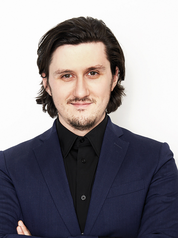 Raul Mândru, partener și creative director al RXM Creative: "Cu cât suntem mai conectați, cu atât putem să realizăm lucruri extraordinare indiferent dacă suntem la București, Londra sau New Y