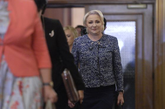 BREAKING Dăncilă, despre majorarea salariului minim de la 1 noiembrie: În niciun caz/ Ce dată a avansat pentru măsură