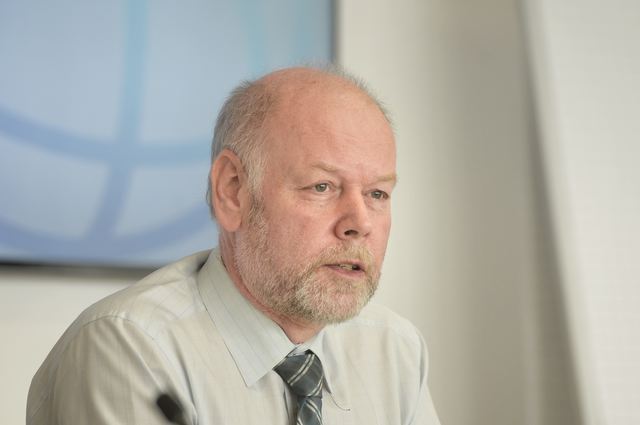 Banca Mondială: Regândiți cota unică de impozitare, aveți nevoie de bani la buget să oferiți tinerilor condiții mai bune, să nu mai plece din România