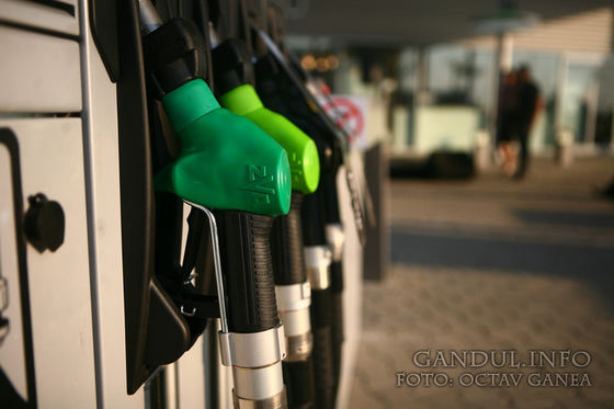 Schimbare MAJORĂ la pompa de benzină! Noi modificări asupra CARBURANȚILOR în următoarele zile. Măsura îi vizează pe TOȚI conducătorii auto