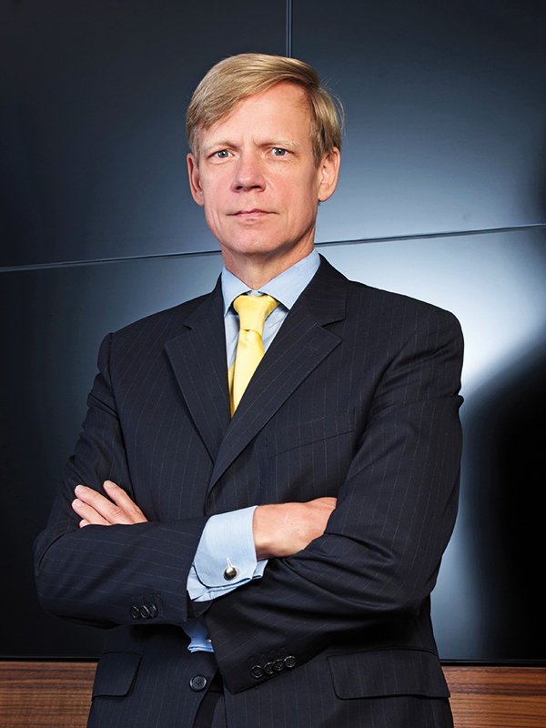 Steven van Groningen, președinte și CEO Raiffeisen Bank: "În viață, ca și în sport, nu contează doar rezultatul dar și cum este obținut. Asta a contribuit la rezultatele mele din cele nouă