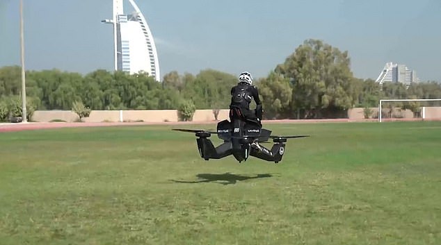 Primul oraș din lume care își învață polițiștii să zbore pe drone. Intră în dotare din 2020