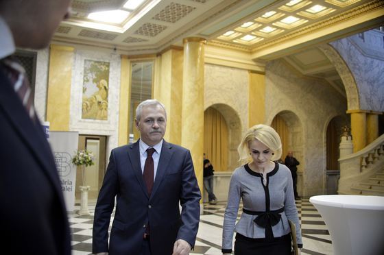 Primarul general al Capitalei a demisionat din funcția de vicepreședinte al PSD/ Conducerea organizației Gabrielei Firea, DIZOLVATĂ