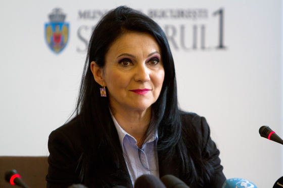 Sorina Pintea răspunde autorităților din Cluj, după ce acestea au cerut să-și construiască singure spitalul regional