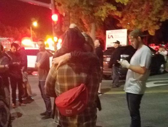 BREAKING | Atac armat într-un club din California: Cel puțin o persoană a murit, iar zeci de oameni au fost împușcați