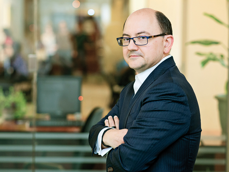 Opinie Cătălin Crețu, General Manager pentru România, Croația, Slovenia și Malta în cadrul Visa: "Viitorul plăților în transportul public se întâmplă deja. 
Unde este România"