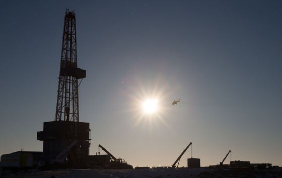 OPEC a pierdut controlul. Cei trei oameni care decid prețul petrolului au interese divergente