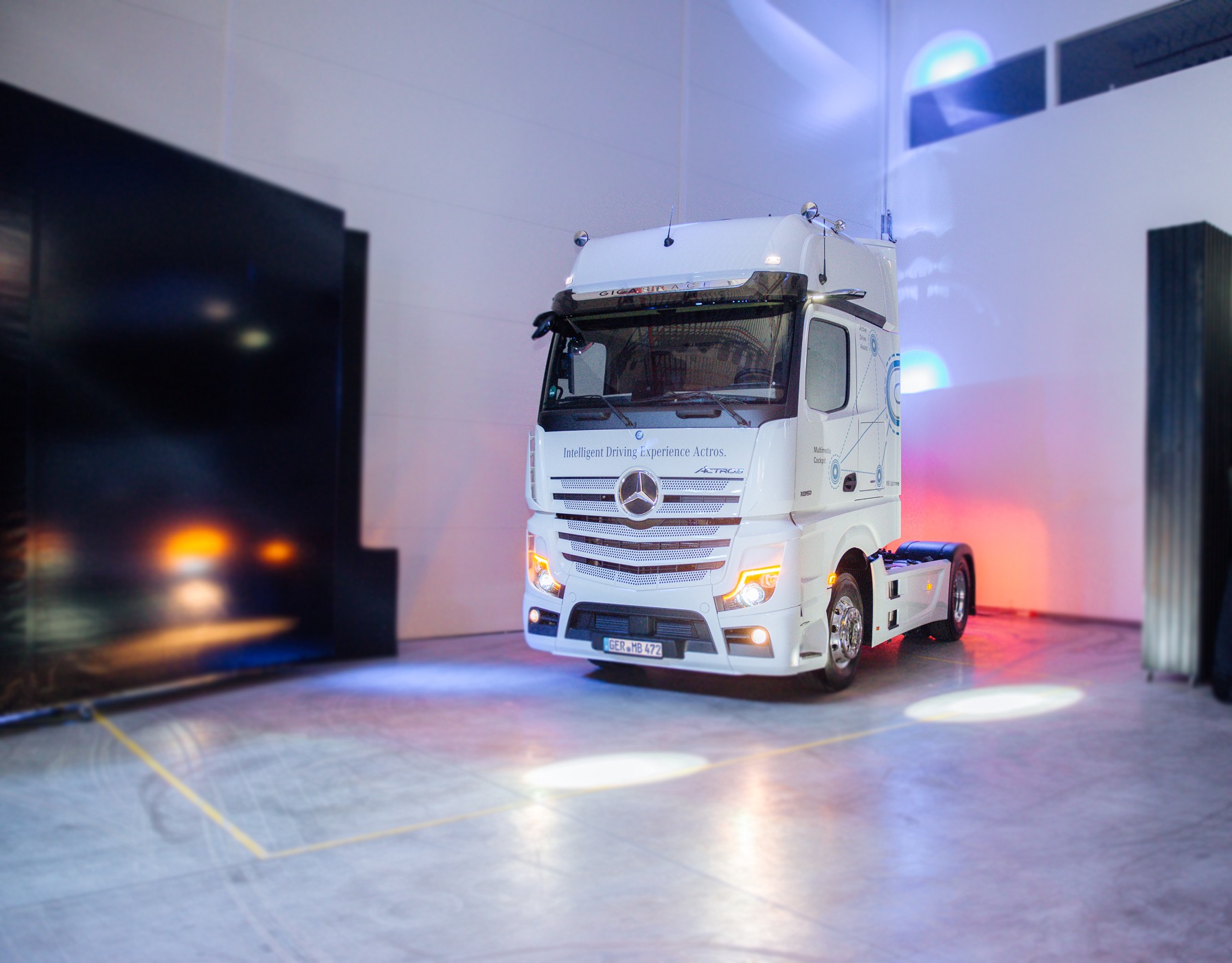 Mercedes-Benz a lansat în România noul Actros