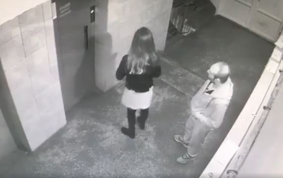Cum au procedat polițiștii pentru a-l prinde pe cel care a bătut-o și jefuit-o pe tânăra din Alba Iulia