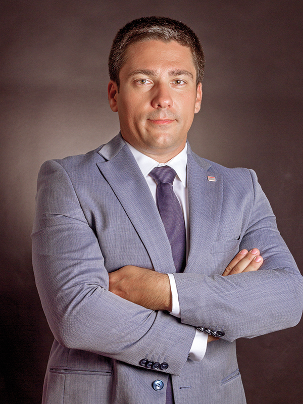 Între lipsa de personal și digitalizare